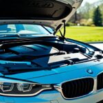 BMW F30 엔진룸 에어컨 컴프레서 점검 모습